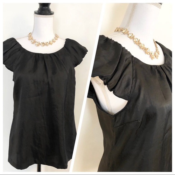 Express Tops - 🆕Express Black Short Sleeve Blouse
